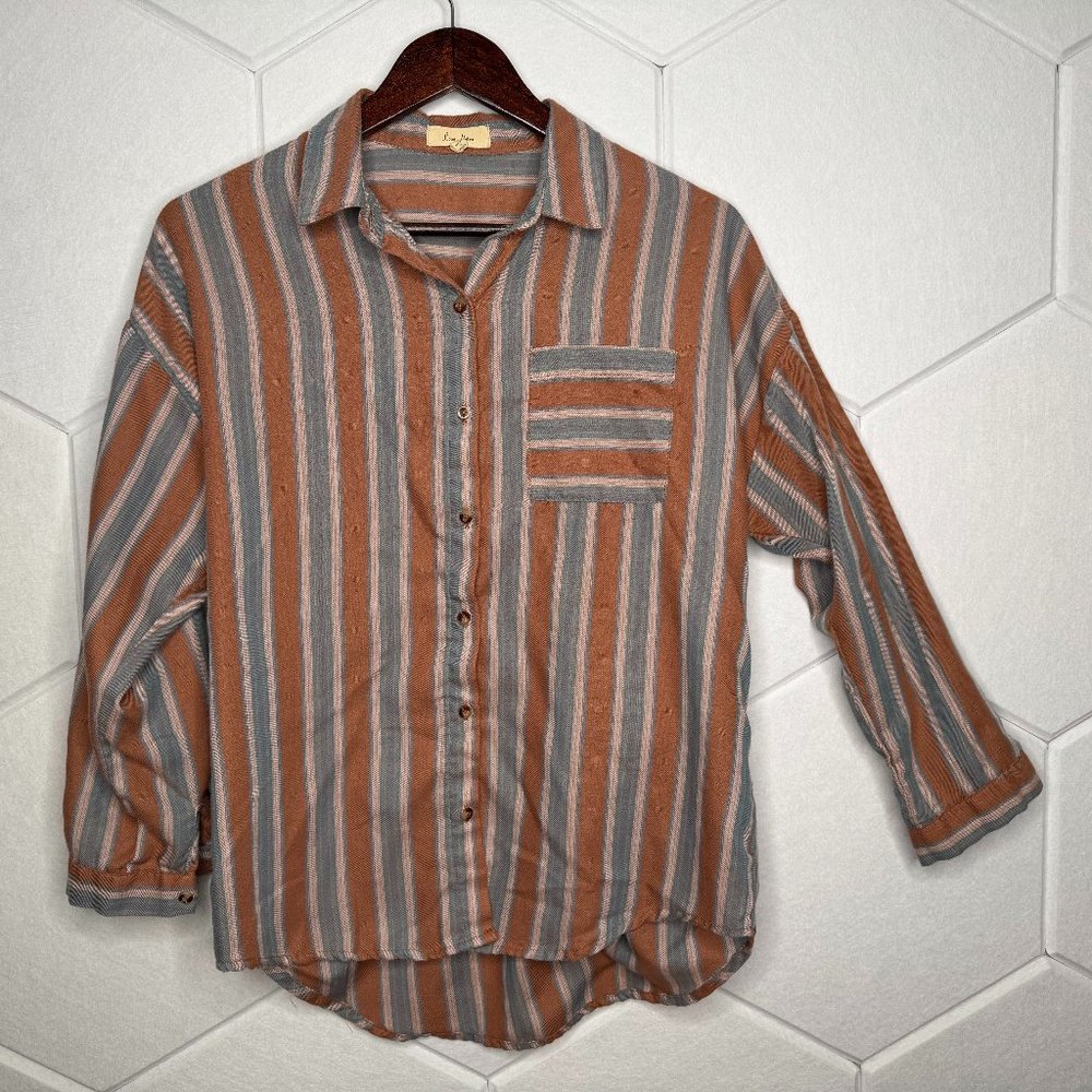 Love Notes Blue/Tan Striped Shirt - Women's Small